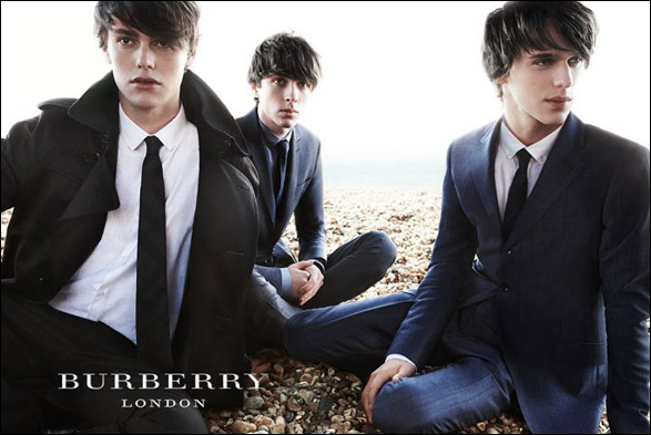 burberry summer 2011