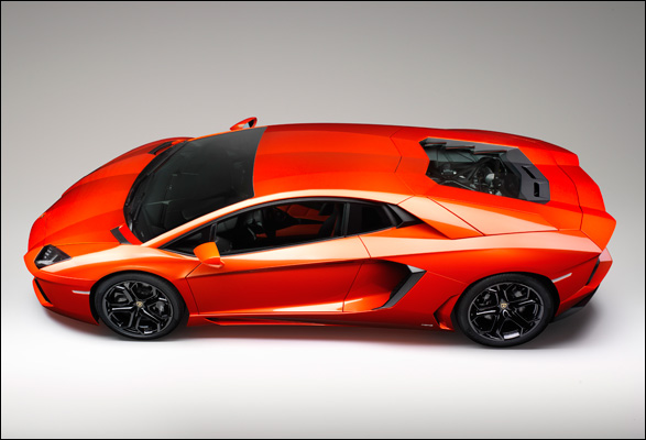 Lamborghini Aventador LP700-4 | TwistedLifestyle.com