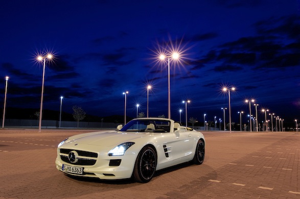 Mercedes Benz SLS AMG Roadster Cabriolet | TwistedLifestyle.com