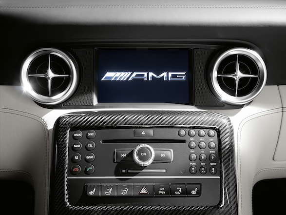Mercedes Benz SLS AMG Roadster Cabriolet | TwistedLifestyle.com